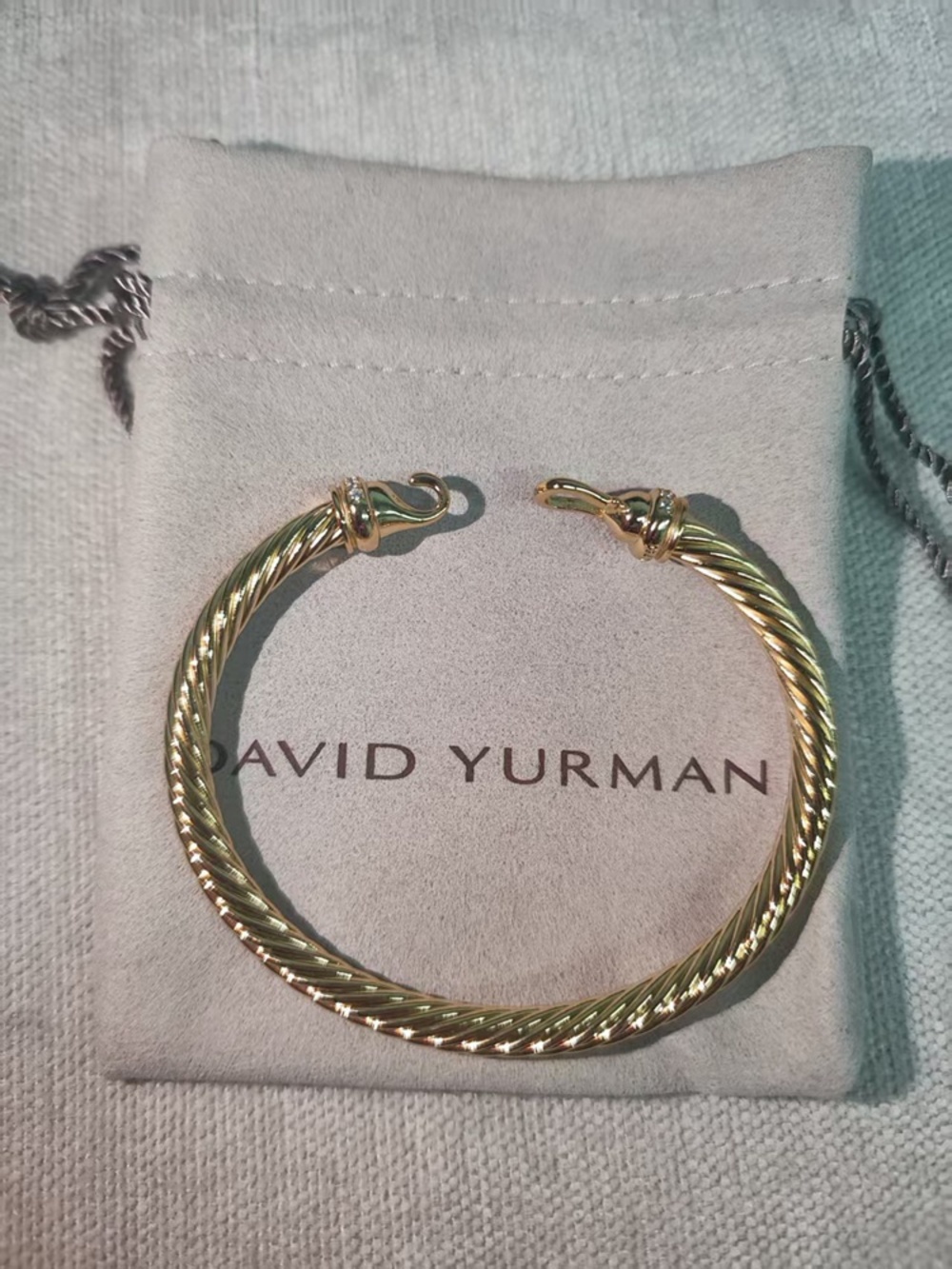 ✨David Yurman 18K Gold Twisted Cable Diamond Hook Clasp Bracelet - Picture 4 of 5